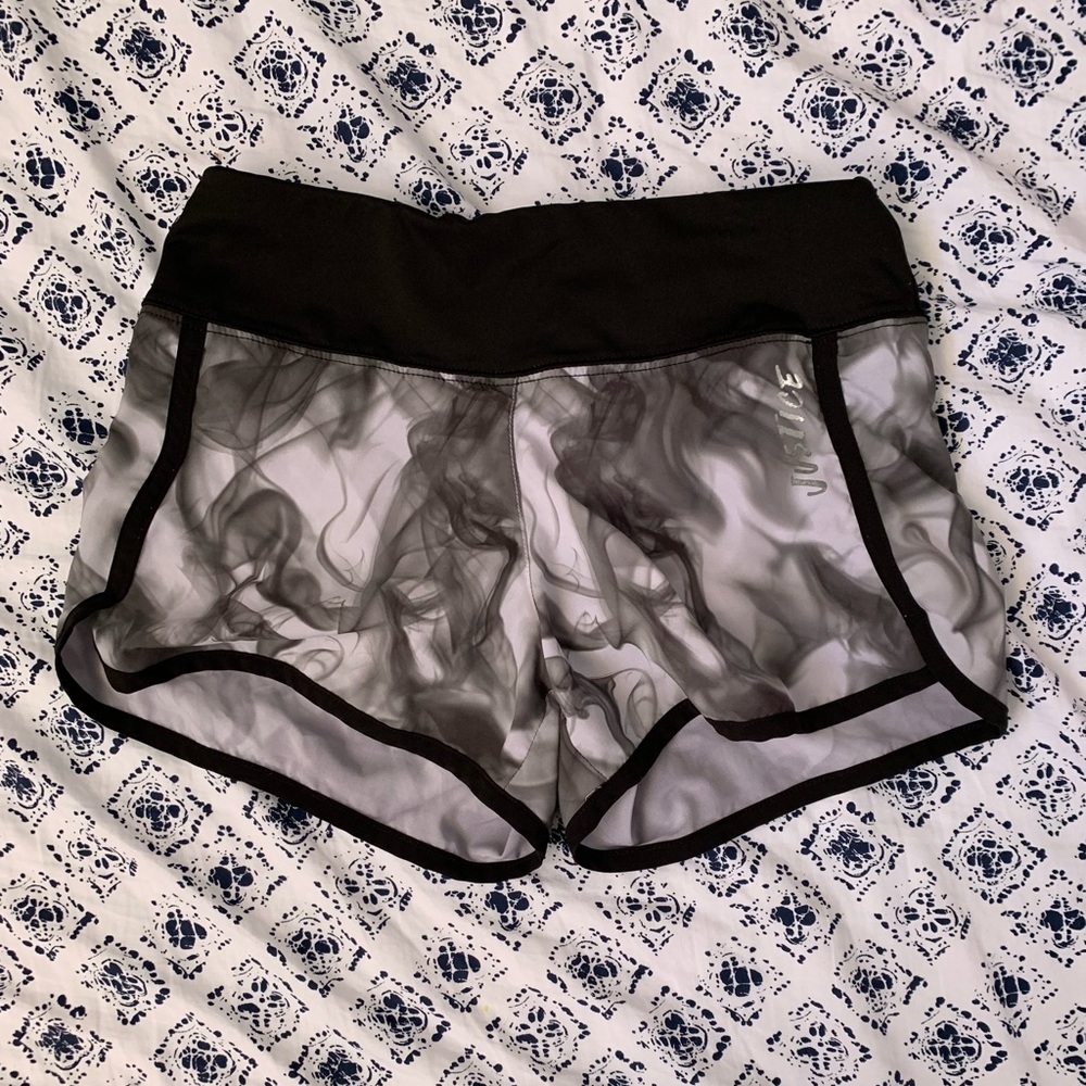 Gray shorts with wispy lines and black edges